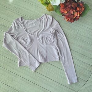 Me to We Essentials lavender/lilac crop top